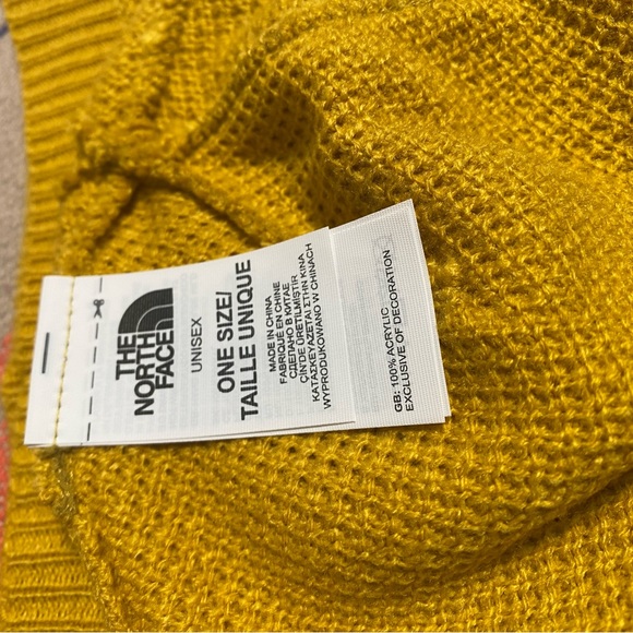❕NWOT❕The North Face Beanie - Picture 2 of 2